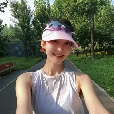 秦文